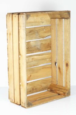 Drewniana skrzynia