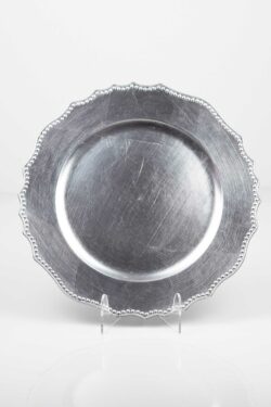 Talerz srebrny z ozdobnym rąbkiem