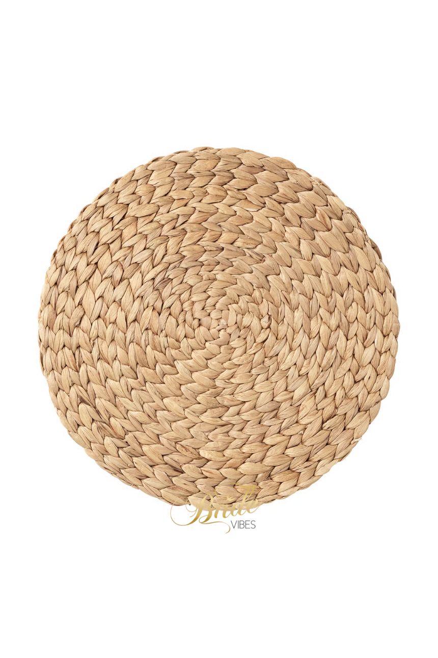 wiklinowe-podkładki-wynajem-bride-vibes-roses-event-design